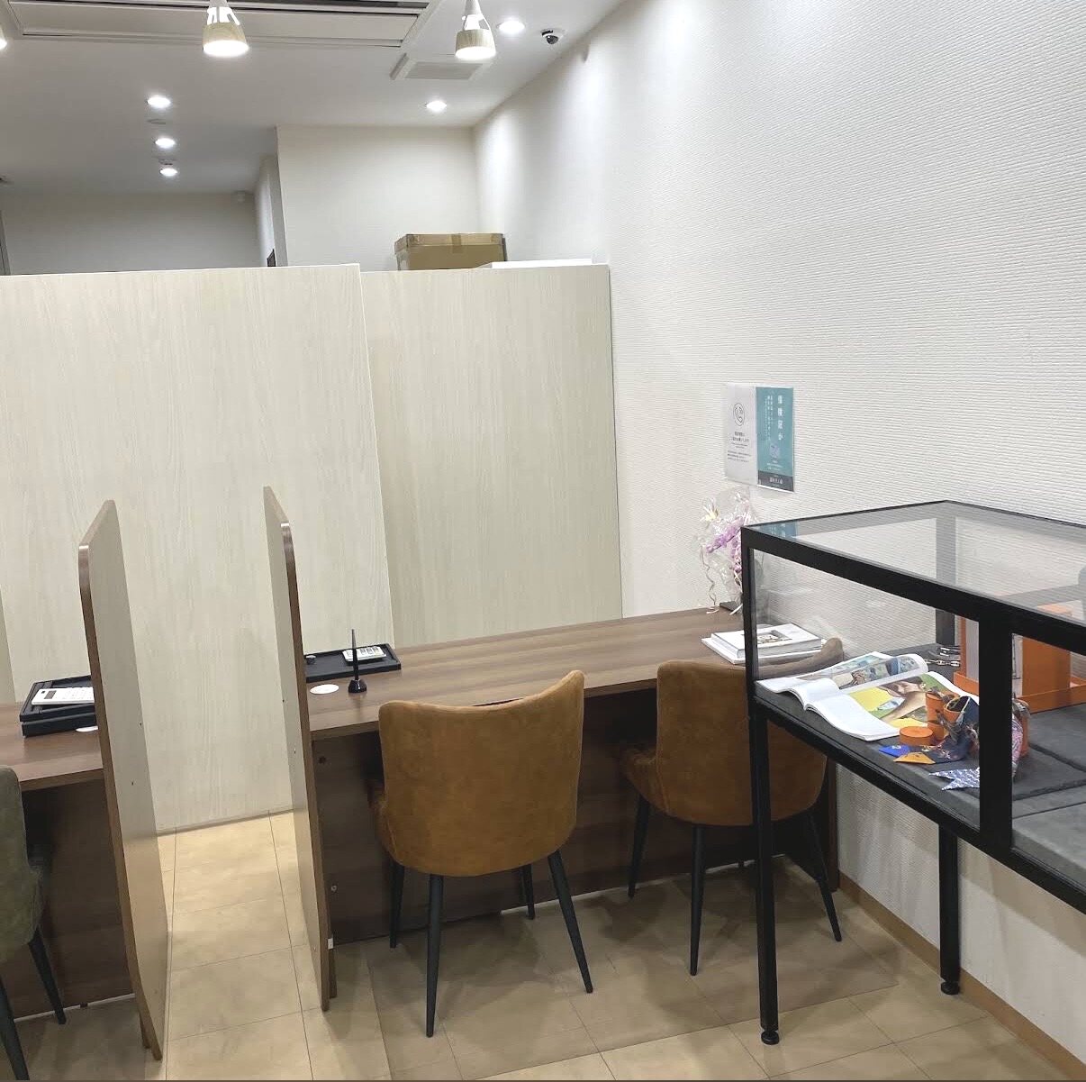 自由が丘店 店内